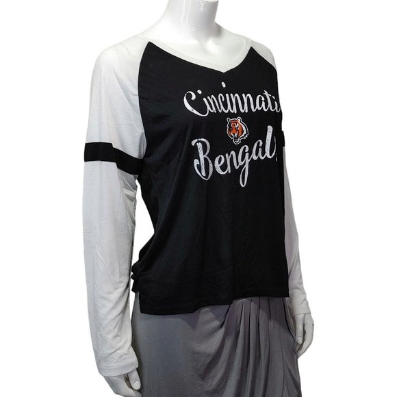 Cincinnati Bengals NFL Girls Juniors Size XL (15/17) Long Sleeve Lightweight - Picture 2 of 8